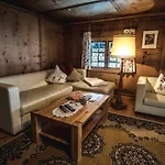 Haus Lucas Tschofen 3*