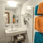 Haus Lucas Tschofen Bed & Breakfast Gaschurn