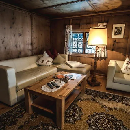 Haus Lucas Tschofen 3*
