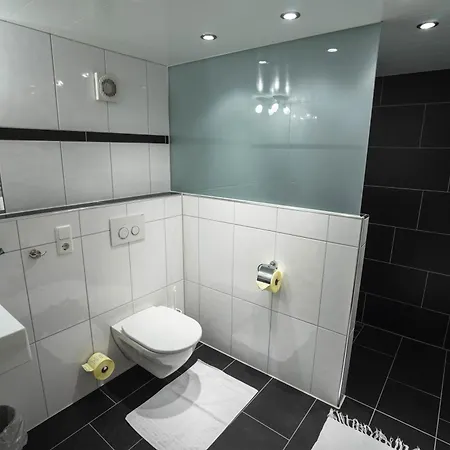 Haus Lucas Tschofen Panzió 3*