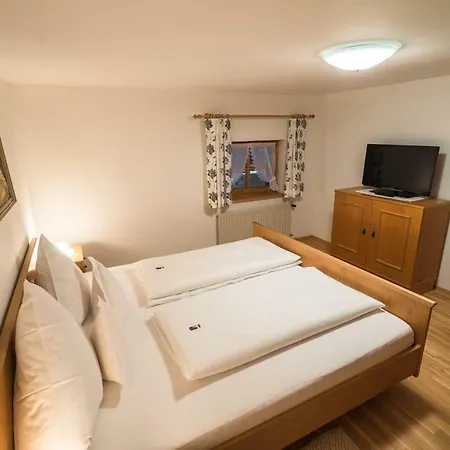 住宿加早餐酒店 豪斯卢卡斯楚芬酒店