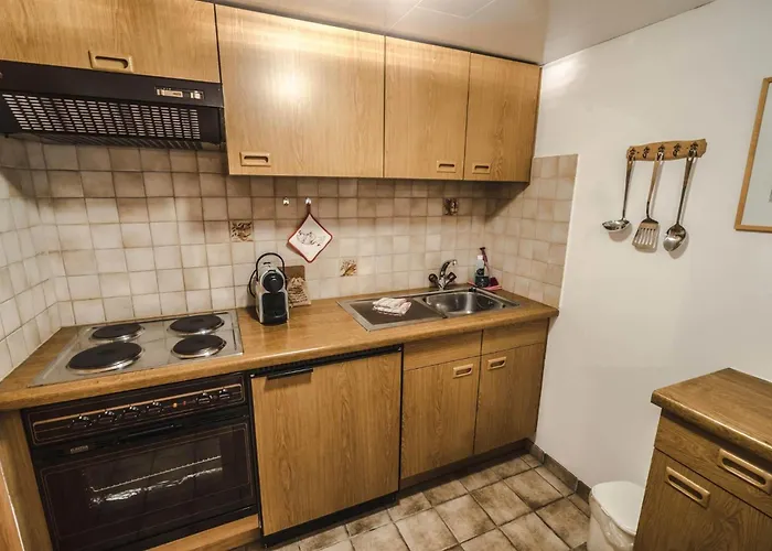 Bed & Breakfast Haus Lucas Tschofen 3*